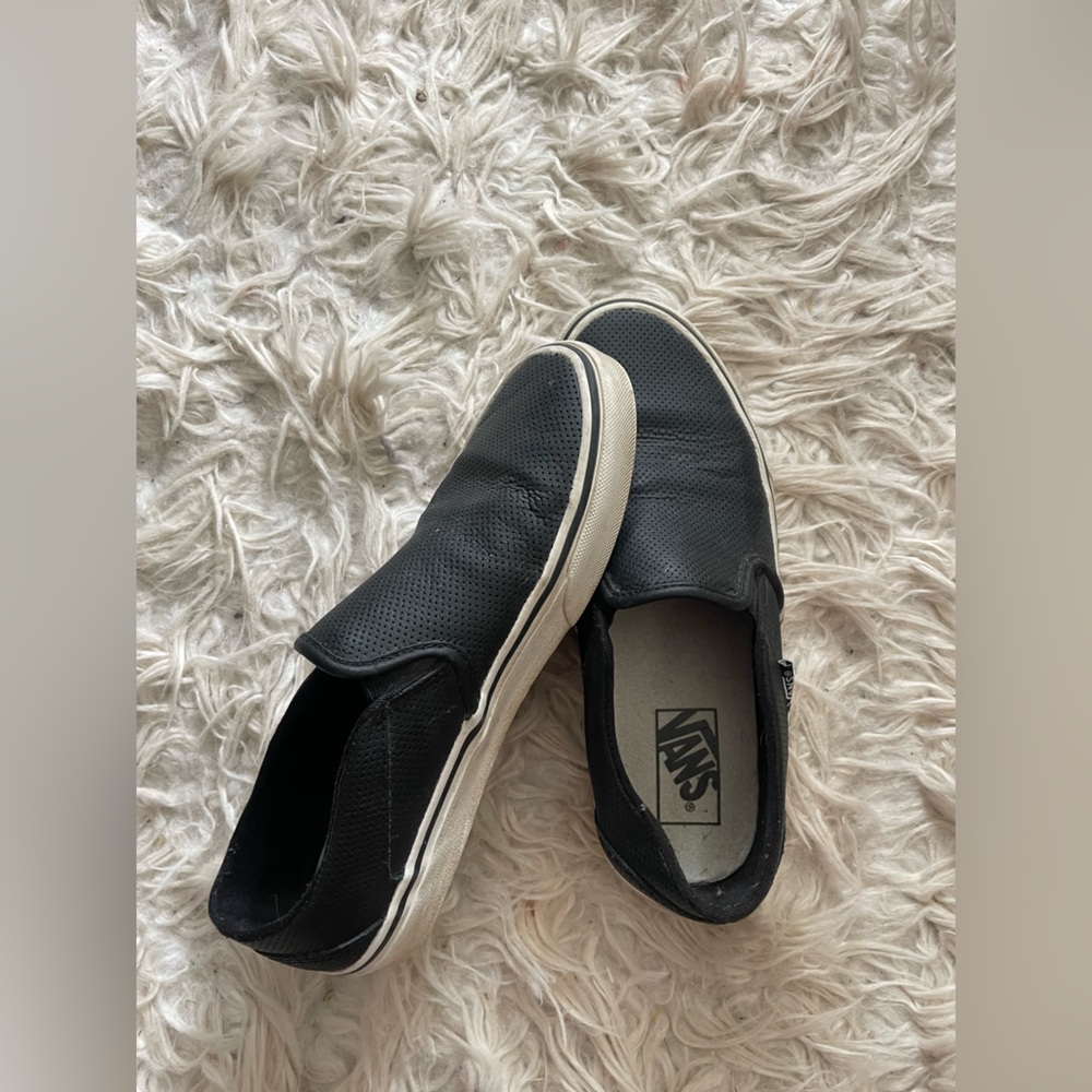 Vans Slip-On Perf Leather Shoe (Pre-loved)